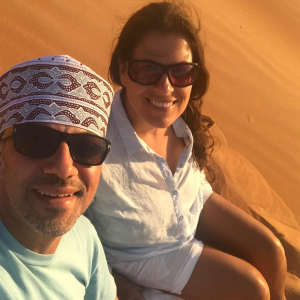 Natascha und Maher Babakerd in der Wahiba Sands Wüste